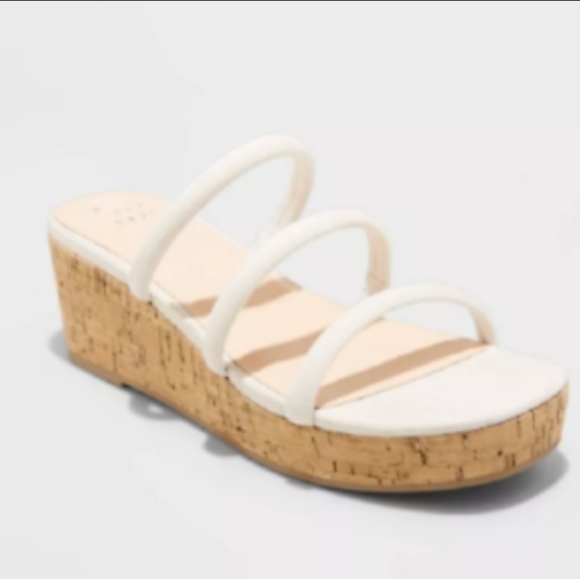 NWT Strappy Wedge - Picture 1 of 4